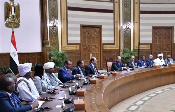 مصر تدفع بالأزمة السودانية إلى مسار السلام