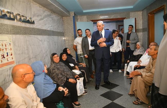 محافظ الغربية يتفقد مستشفى المجمع الطبي النموذجي بـ طنطا