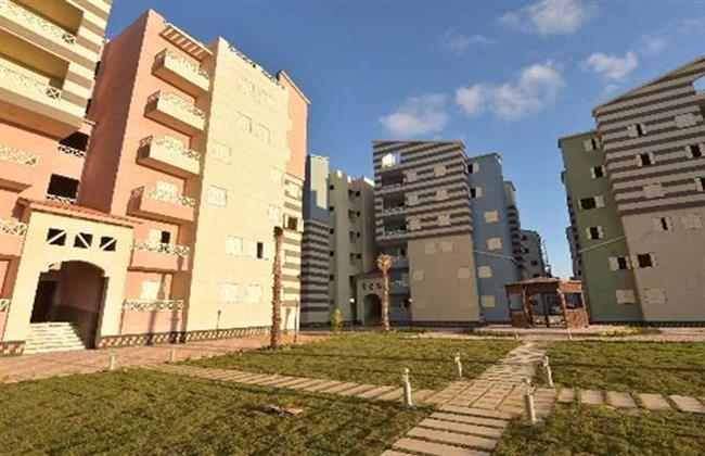 وزير الإسكان يعتر بتأخر تسليم بعض الوحدات لملاكها
