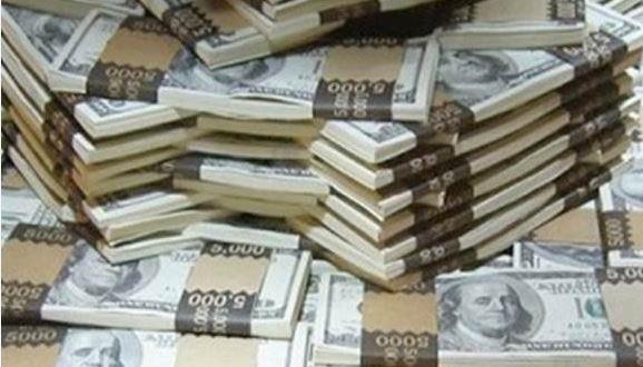 ضبط قضايا اتجار غير مشروع بالنقد الأجنبي قيمتها 4 ملايين جنيه