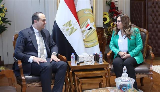 وزيرة التنمية المحلية تلتقى رئيس الهيئة العامة للرعاية الصحية 