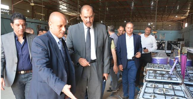 محافظ سوهاج يتفقد المنطقة الصناعية بغرب جرجا
