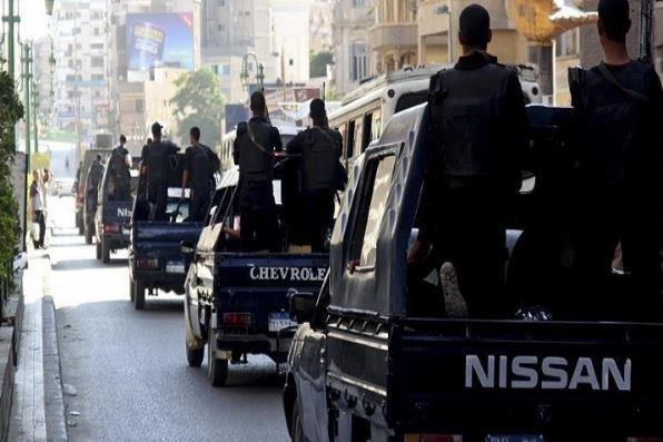 مقتل عنصر شديد الخطورة وضبط آخرين في أسيوط