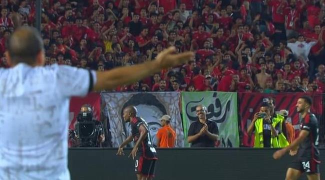 الدوري المصري .. بيرسي تاو يحرز هدف الأهلي الثاني في شباك مودرن سبورت | فيديو