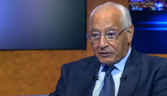 علي الدين هلال عن محاولة اغتيال ترامب: كان مذيع تليفزيوني وبيعرف يأثر في الناس