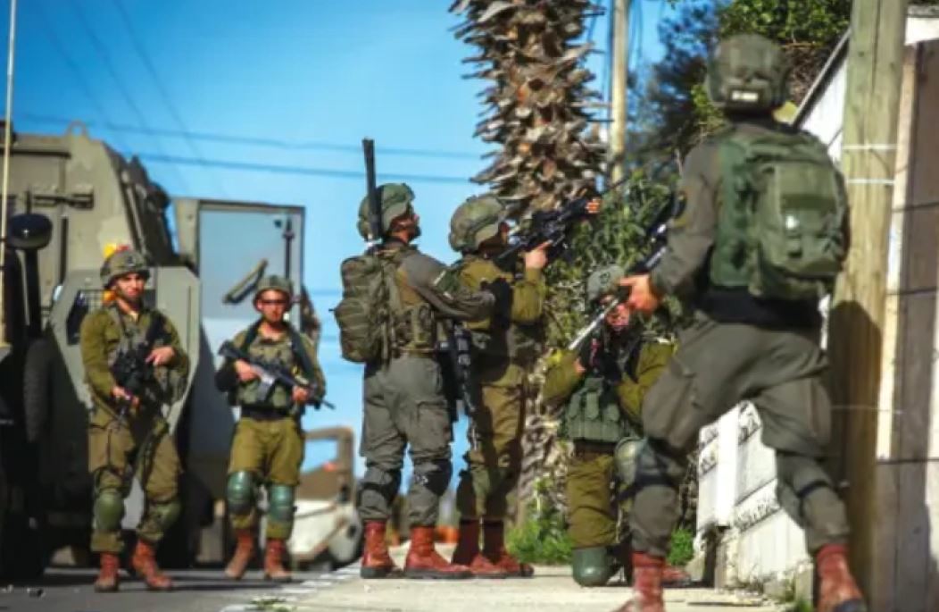 قوات الاحتلال الإسرائيلي تقتحم قرية بيت دجن شرق نابلس