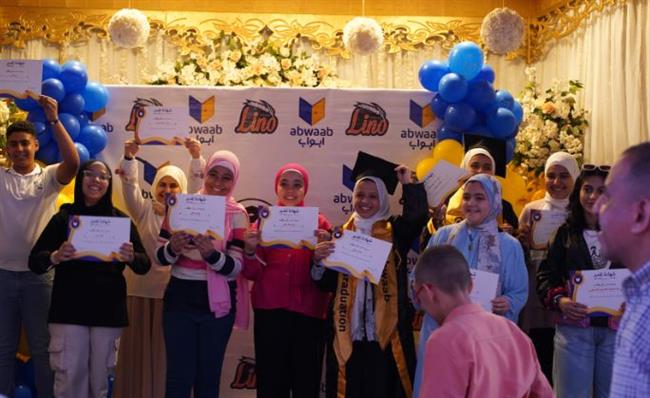 أبواب تكرم أكثر من 300 طالب من أوائل المراحل التعليمية المختلفة على مستوى الجمهورية