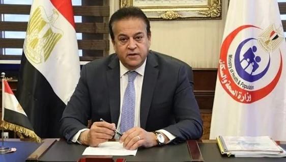 نائب رئيس مجلس الوزراء ووزير الصحة يجري اتصالا هاتفيا بطبيبة مستشفى المراغة