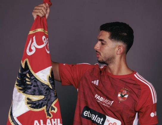يتميز بضربات الرأس.. تعرف على أهم مميزات يوسف أيمن صفقة الأهلي الجديدة| فيديو