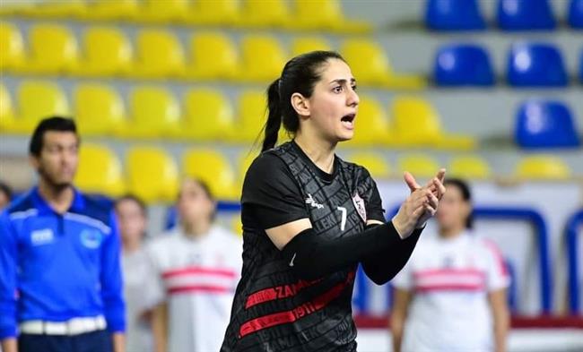 إحالة أيسل نديم لاعبة الكرة الطائرة بـ الزمالك للتحقيق