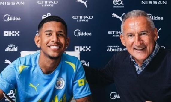 مانشستر سيتي يتعاقد مع الجناح البرازيلي سافيو حتى 2029