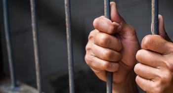 تجديد حبس عاطل سرق مبلغا ماليا من شقة سيدة بالوايلى 15 يوماً