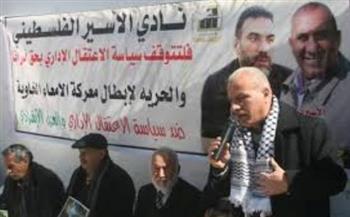   نادي الأسير و هيئة شئون المحررين تنظمان وقفة دعم وإسناد للأسرى الفلسطينيين في الخليل