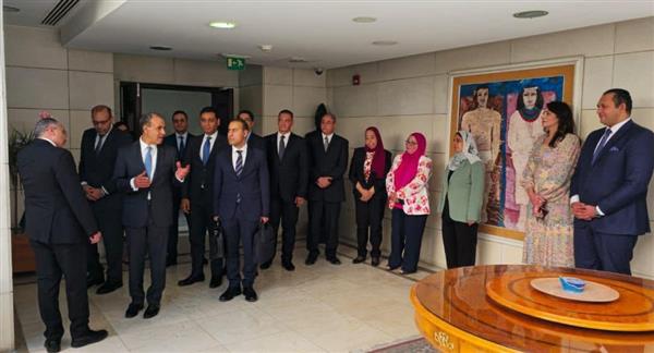 وزير الخارجية والهجرة وشئون المصريين بالخارج يتفقد السفارة المصرية في عمّان