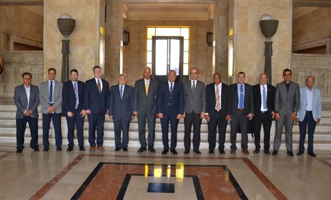 جامعة الإسكندرية ولويفل الأمريكية يحتفلان بتخريج أول دفعة من برنامج 2+2