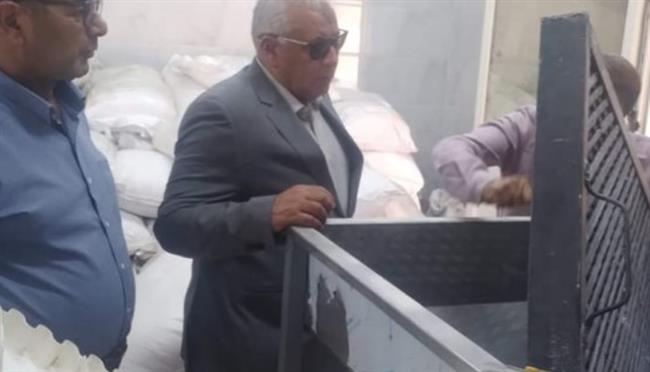 محافظ الوادي الجديد: ضخ 262 طنا من السكر بسعر 30 جنيها للكيلو