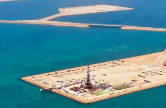 النفط الكويتية : البدء في إجراءات حفر وتشييد المنشآت بحقل الدرة قبل نهاية العام الجاري