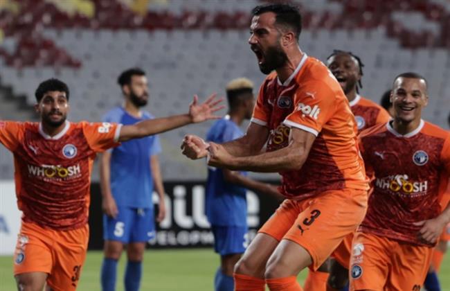 الدوري المصري .. بيراميدز يحسم مباراة الـ41 دقيقة بالفوز على سموحة 3-2