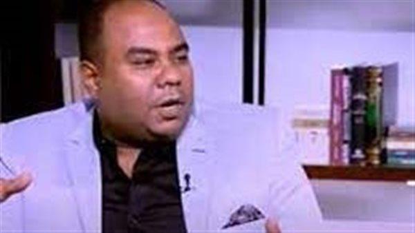 كيف ستحقق الحكومة الجديدة مطالب الشعب المصري؟.. أستاذ اقتصاد يوضح