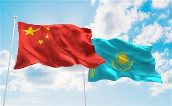   "شي": العلاقة بين الصين وكازاخستان تطورت إلى شراكة استراتيجية شاملة دائمة