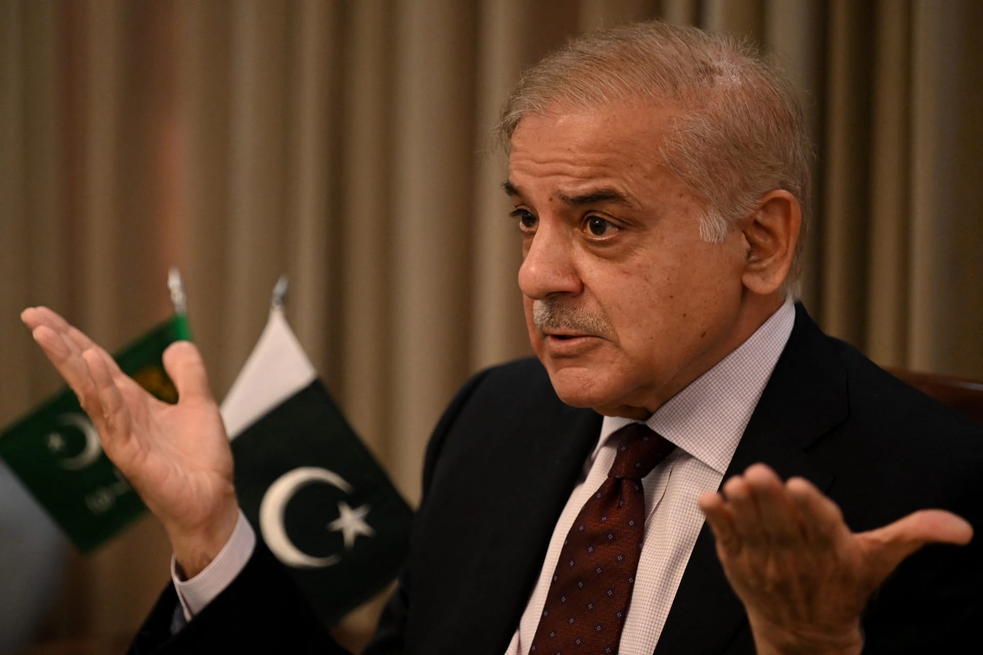 رئيس وزراء باكستان يرحب برأي محكمة العدل الدولية الاستشاري "التاريخي"