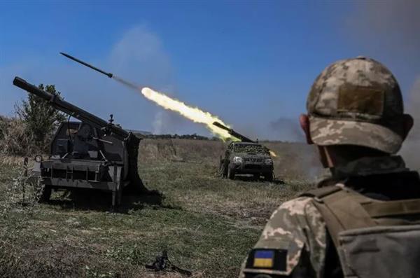 الدفاعات الجوية الأوكرانية تسقط 12 مسيرة روسية من طراز شاهد