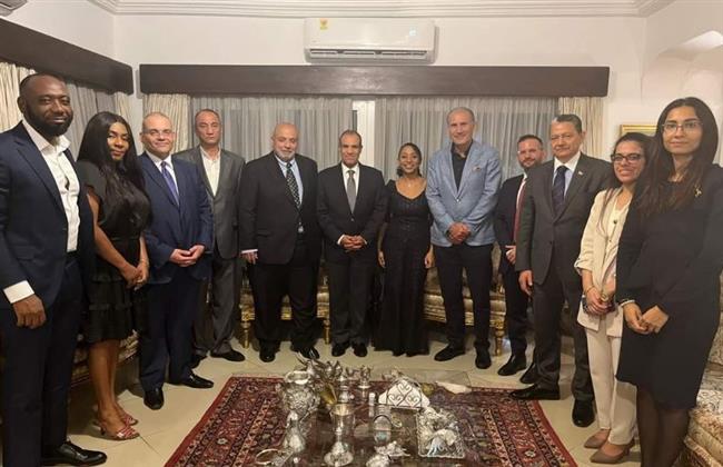 وزير الخارجية : الحكومة قطعت خطوات واسعة في إدخال تعديلات تشريعية لخلق مناخ داعم للاستثمار