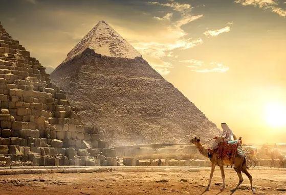 "مصر نابضة بالحياة 365".. حملة للترويج للمقصد السياحي المصري بالسوق العربي