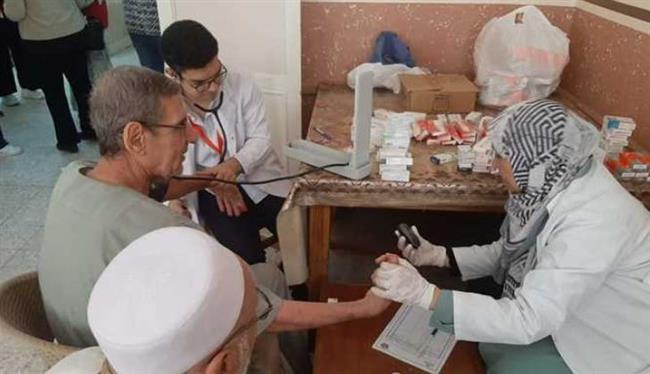 محافظ القليوبية يدشن حملة لفحص «كبار السن» بالمجان 