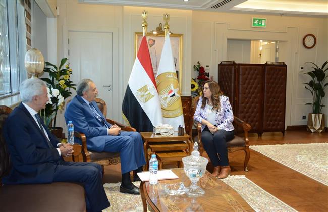 وزيرة التنمية تستقبل رئيس الاتحاد العام للغرف التجارية لبحث ملفات التعاون