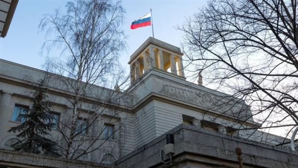 السفارة الروسية بالقاهرة تعليقا على انسحاب بايدن من سباق الرئاسة