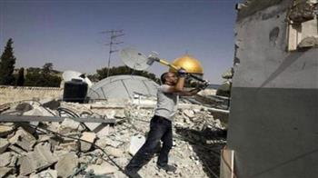   الاحتلال الإسرائيلى يجبر مقدسيا على هدم طابقين من منزله في شمال القدس المحتلة
