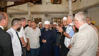وزير الأوقاف يتفقد أعمال الصيانة والتطوير بعدد من مساجد القاهرة