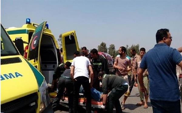إصابة 11 شخصا في حادث تصادم بطريق القاهرة الإسكندرية الصحراوى