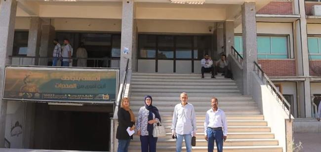 لجنة تقييم أفضل كلية ومبنى تواصل جولاتها بـ جامعة جنوب الوادي