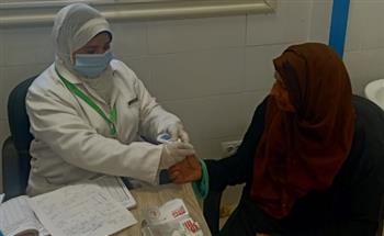   "صحة قنا": الكشف على 704 مواطنين في القافلة الطبية بـ مركز فرشوط 