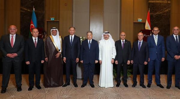 سفير مصر بأذربيجان يشيد بزخم العلاقات بين البلدين خلال العامين الماضيين