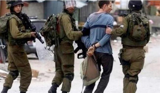 الاحتلال يعتقل 22 فلسطينيا بالضفة الغربية