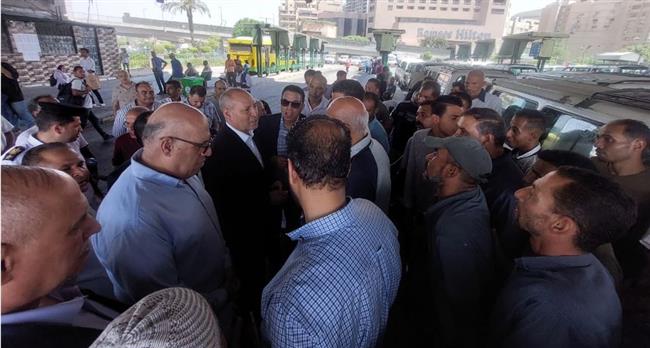 محافظ القاهرة: جنيه واحد فقط زيادة في سعر تذكرة أتوبيسات النقل 
