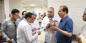 نائب وزير الصحة يتفقد مستشفى ديرمواس المركزي بمحافظة المنيا