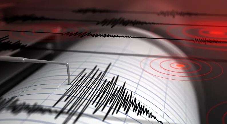 السعودية تسجل زلزالًا بقوة 4.7 درجة وسط البحر الأحمر