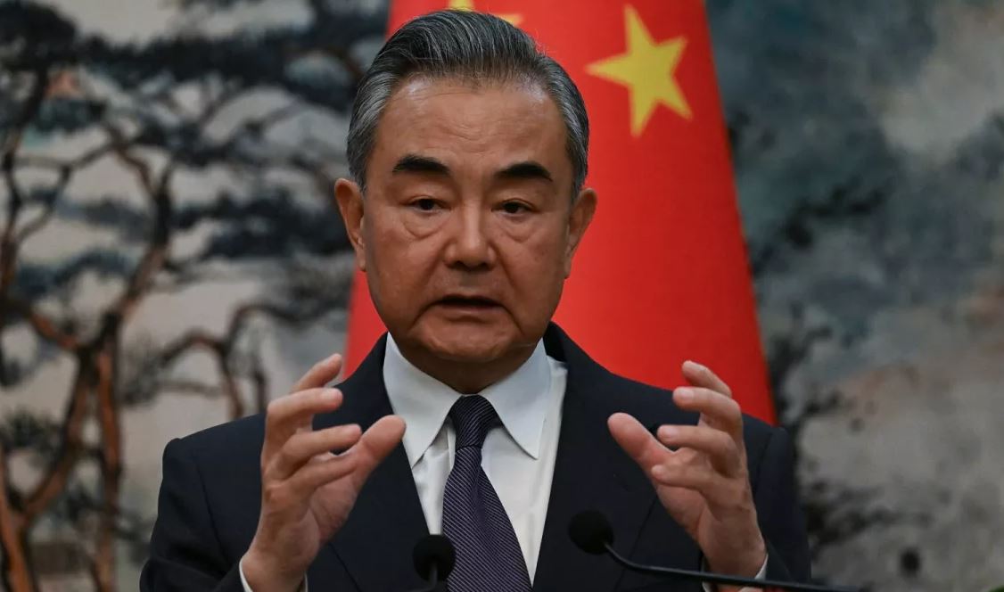 وزير خارجية الصين يدعو الولايات المتحدة إلى العودة لسياسة عقلانية تجاه بلاده