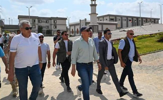 وزير الري يتفقد محطة 6 على المسار الناقل لمحطة الدلتا الجديدة