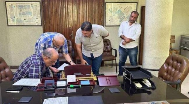 وزير الكهرباء يتفقد قطاع شبكات المدن الجديدة بالعاشر من رمضان
