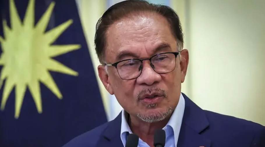 رئيس وزراء ماليزيا: تقدمنا بطلب للانضمام إلى الـ"بريكس"
