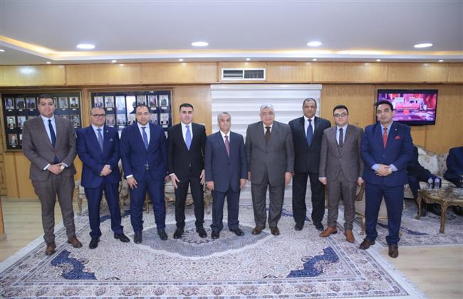 المستشار أحمد عبود يستقبل رئيس نادي قضاة مجلس الدولة بـ الشرقية.. صور
