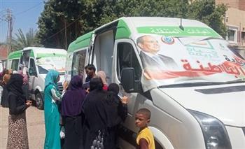 " صحة قنا " تنظم قافلة طبية بقرية خُزام