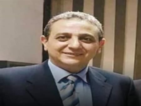 محافظ الغربية يتابع استمرار الأعمال بكوبري مشاة شارع البحر بطنطا