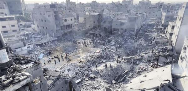 مصر تجدد التحذير من مخاطر استمرار إسرائيل في حربها ضد قطاع غزة