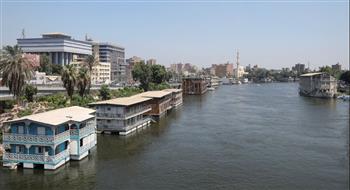   حقيقة جنوح عوامة بالمجري المائي لنهر النيل بالغربية